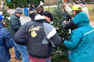 2021 Brookfield Zoo Tree Trimming